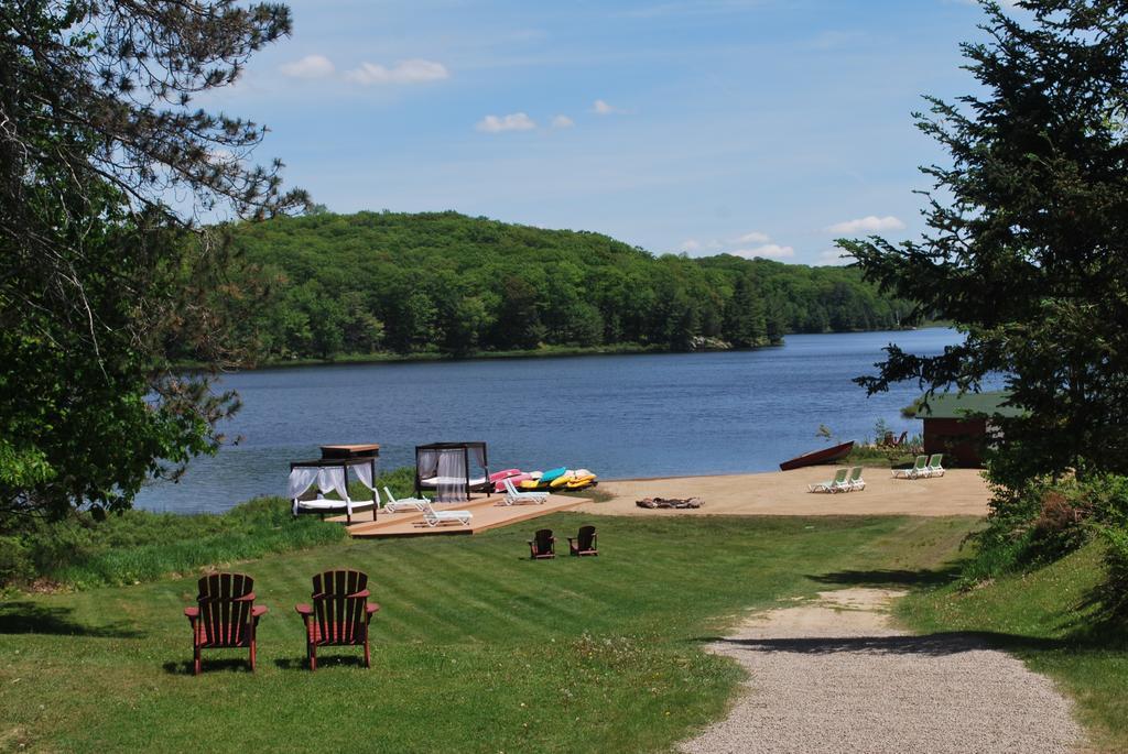 Trillium Resort & Spa Port Sydney Buitenkant foto